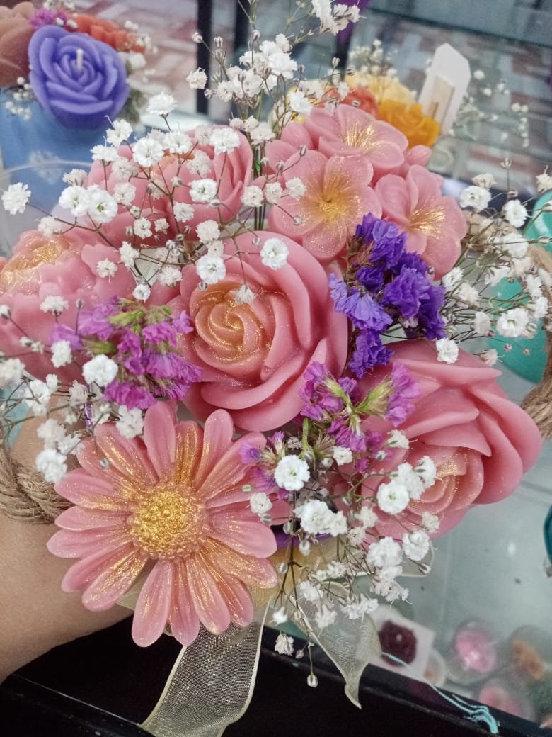 Centro de mesa personalizado eventos Genny Franco